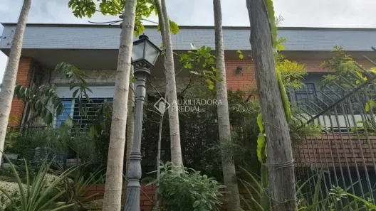 Casa com 3 Quartos à venda, 235m² no Vila Assunção, Porto Alegre