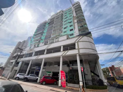 Apartamento com 2 Quartos para alugar, 80m² no Aterrado, Volta Redonda