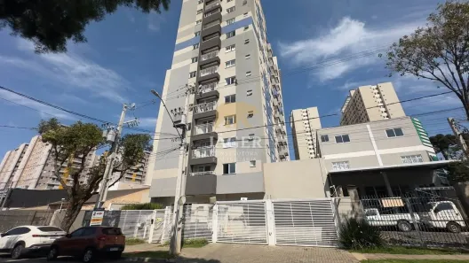 Apartamento com 2 Quartos para alugar, 55m² no Capão Raso, Curitiba