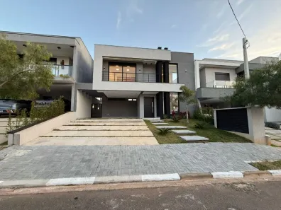 Sobrado com 3 Quartos à venda, 240m² no Cézar de Souza, Mogi das Cruzes