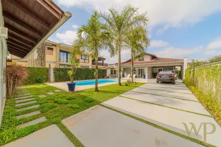 Casa com 4 Quartos à venda, 200m² no Itaum, Joinville