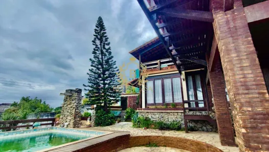 Casa com 4 Quartos à venda, 200m² no Porto da Aldeia, São Pedro da Aldeia