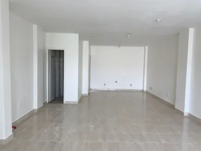 Ponto Comercial para alugar, 128m² no Região dos Lagos, Brasília