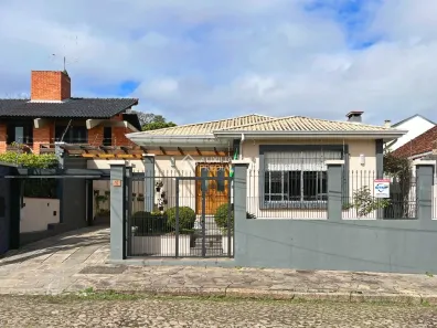 Casa com 4 Quartos à venda, 349m² no Tristeza, Porto Alegre