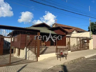 Casa com 4 Quartos à venda, 193m² no Desvio Rizzo, Caxias do Sul