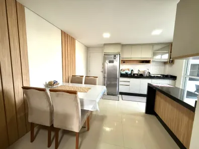 Apartamento com 2 Quartos à venda, 66m² no Gravatá, Navegantes