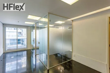 Sala Comercial à venda, 40m² no Vila Olímpia, São Paulo