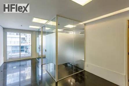 Sala Comercial para venda ou aluguel, 40m² no Vila Olímpia, São Paulo