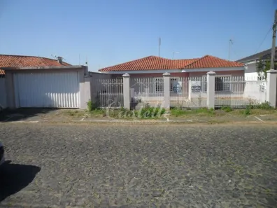 Casa com 4 Quartos à venda, 550m² no Orfãs, Ponta Grossa