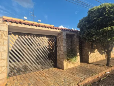 Sobrado com 3 Quartos à venda, 268m² no Jardim Nova América, Araraquara