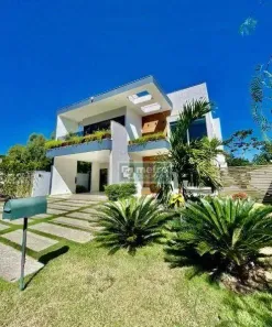Casa de Condomínio com 5 Quartos à venda, 310m² no Extensão do Bosque, Rio das Ostras