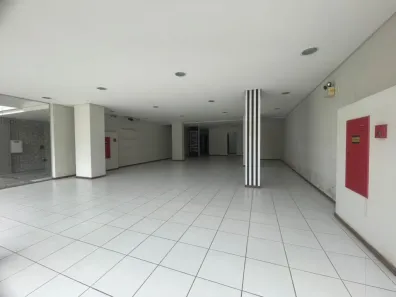 Sala Comercial para alugar, 80m² no Centro, Jaraguá do Sul