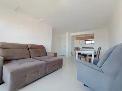Apartamento com 2 Quartos para alugar, 70m² no Vila Ipiranga, Porto Alegre