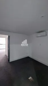Sala Comercial para alugar, 32m² no Santa Lúcia, Vitória