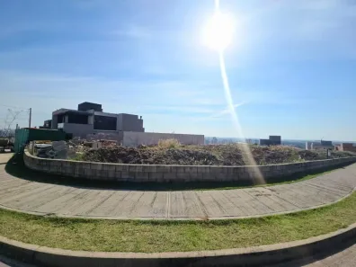Lote/Terreno à venda, 740m² no Jardim Vila São Domingos, Sorocaba