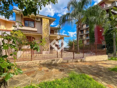 Casa com 3 Quartos à venda, 260m² no Nossa Senhora Medianeira, Santa Maria