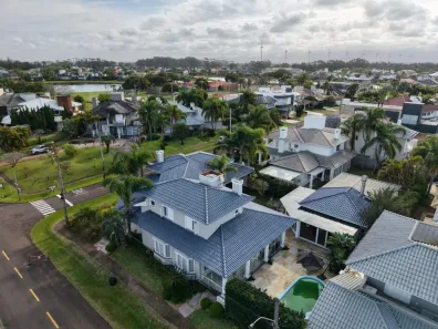 Casa de Condomínio com 4 Quartos à venda, 428m² no , Xangri-Lá