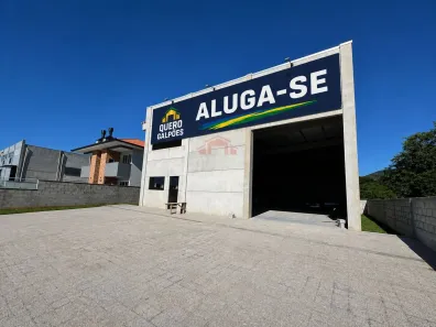 Ponto Comercial para alugar, 242m² no Forquilhas, São José