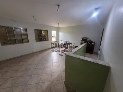 Casa com 3 Quartos à venda, 410m² no Custódio Pereira, Uberlândia