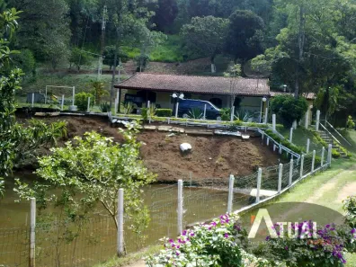 Fazenda/Sítio com 3 Quartos à venda, 200m² no Vicente Nunes, Nazaré Paulista