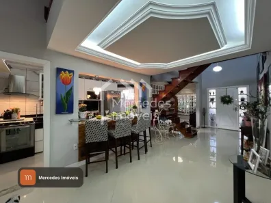Casa com 3 Quartos à venda, 552m² no Dom Bosco, Itajaí