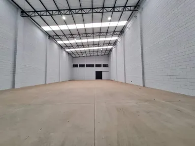 Galpão/Depósito/Armazém para alugar, 570m² no Distrito Industrial e Comercial Flamínio de Freitas Levy, Cordeirópolis