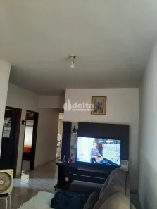 Casa com 3 Quartos à venda, 213m² no Presidente Roosevelt, Uberlândia