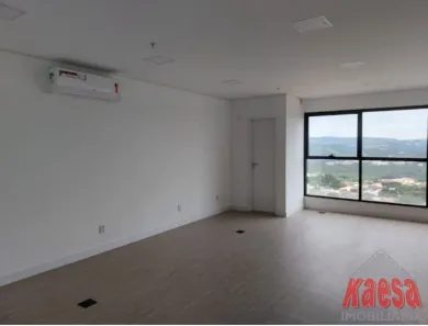 Sala Comercial para alugar, 49m² no Vila Santista, Atibaia