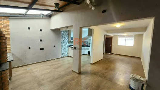 Casa de Condomínio com 3 Quartos para alugar, 142m² no Cabral, Contagem