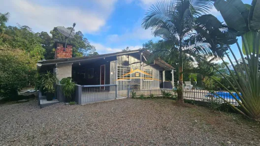 Fazenda/Sítio com 4 Quartos à venda, 27313m² no , Morretes