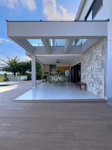 Casa de Condomínio com 3 Quartos à venda, 333m² no Jacuhy, Serra