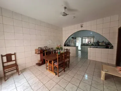 Casa com 3 Quartos à venda, 220m² no Higienópolis, São José do Rio Preto