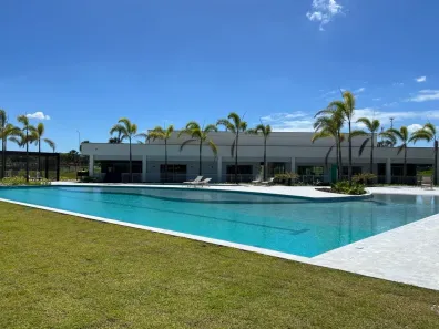 Lote/Terreno à venda, 402m² no Centro, Eusébio