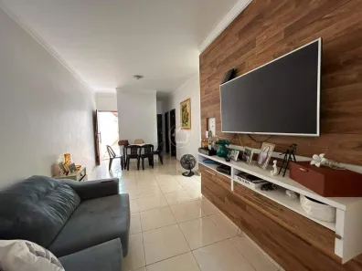 Casa com 3 Quartos à venda, 105m² no Santa Cruz, Cuiabá