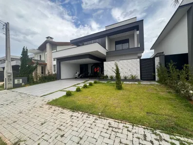 Casa de Condomínio com 4 Quartos à venda, 246m² no Quiririm, Taubaté
