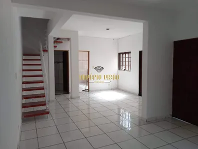 Sobrado com 3 Quartos à venda, 188m² no Parque Santa Rosa, Suzano