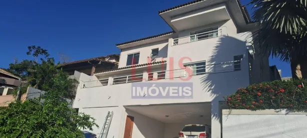 Casa de Condomínio com 3 Quartos à venda, 289m² no Maria Paula, Niterói