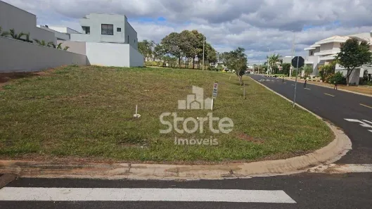 Lote/Terreno à venda, 521m² no Shopping Park, Uberlândia