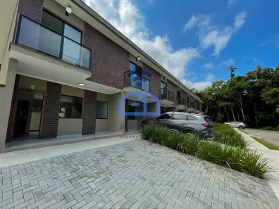 Sobrado com 2 Quartos à venda, 82m² no Massaguaçu, Caraguatatuba