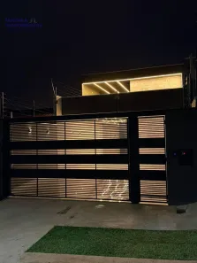 Casa com 2 Quartos à venda, 162m² no Zona 07, Maringá