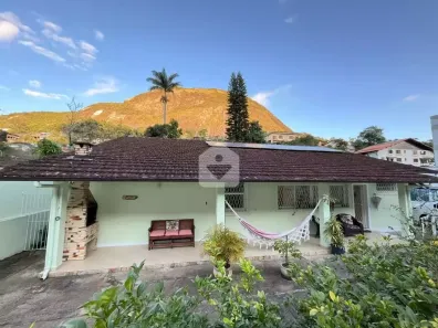 Casa com 3 Quartos à venda, 263m² no Quitandinha, Petrópolis
