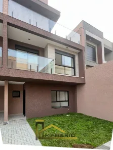 Sobrado com 3 Quartos à venda, 114m² no Uberaba, Curitiba