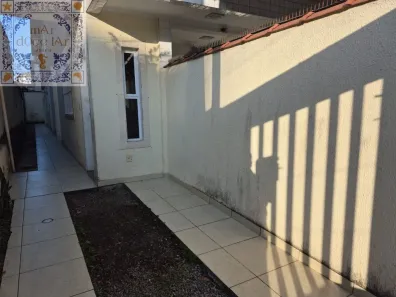 Casa com 3 Quartos à venda, 120m² no Embaré, Santos