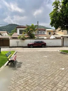 Casa de Condomínio com 4 Quartos à venda, 201m² no Taquara, Rio de Janeiro