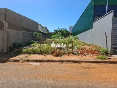 Lote/Terreno à venda, 400m² no Nossa Senhora das Graças, Uberlândia