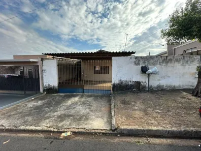 Casa com 2 Quartos à venda, 137m² no Jardim João Paulo II, Sumaré