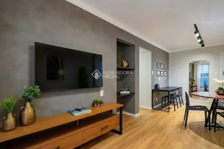 Apartamento com 2 Quartos à venda, 72m² no Centro, Florianópolis