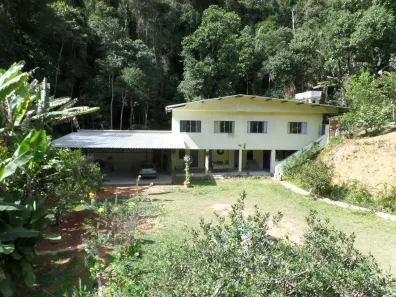 Imóvel Comercial com 5 Quartos à venda, 300m² no Albuquerque, Teresópolis