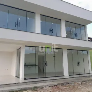 Casa de Condomínio com 4 Quartos à venda, 231m² no Itaipu, Niterói