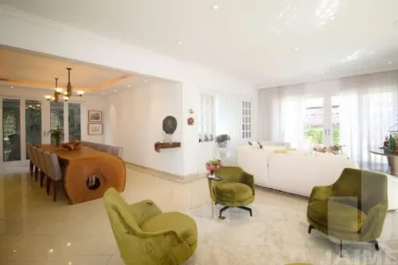 Sobrado com 4 Quartos à venda, 460m² no Alto de Pinheiros, São Paulo